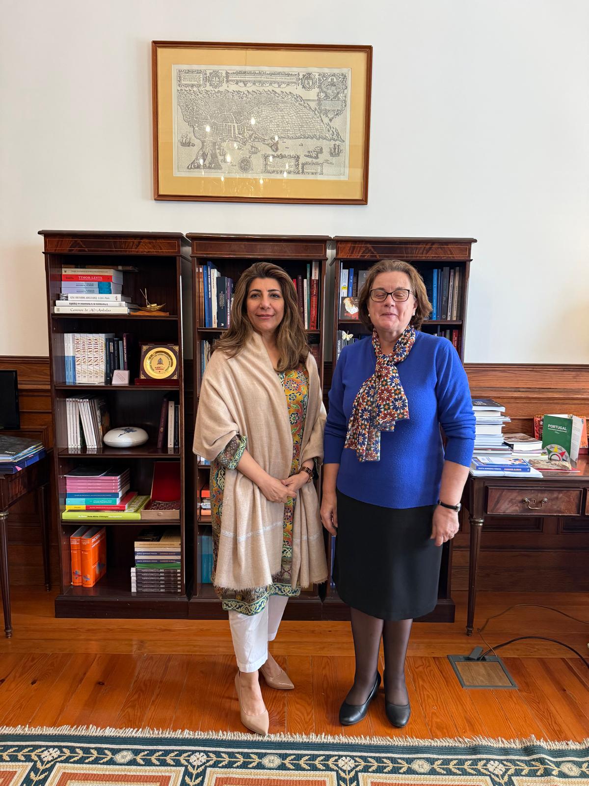 Ambassador Aisha Farooqi meeting with Ambassador Ana Paula Zacarias