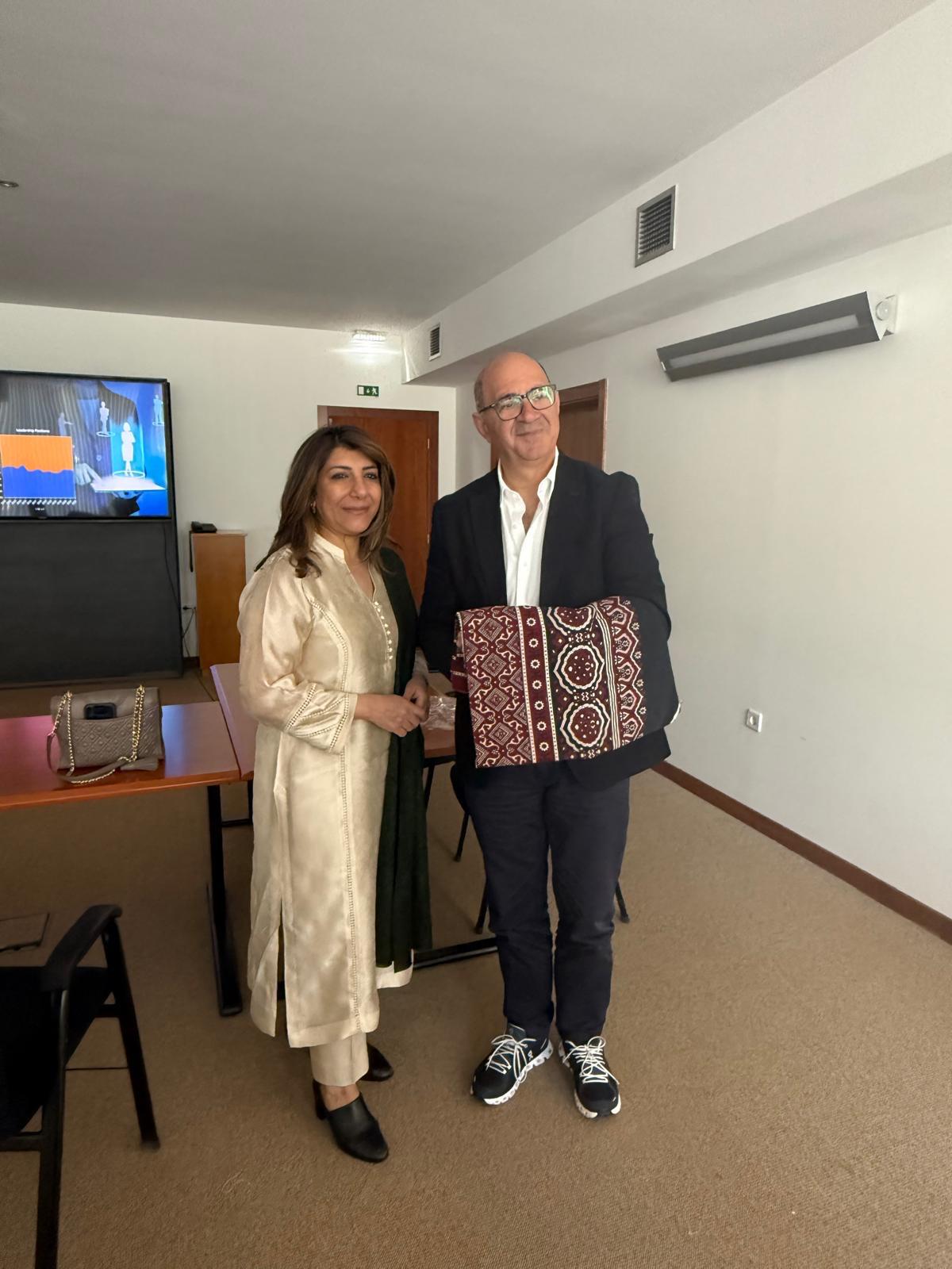 Ambassador Aisha Farooqi visiting CITEVE